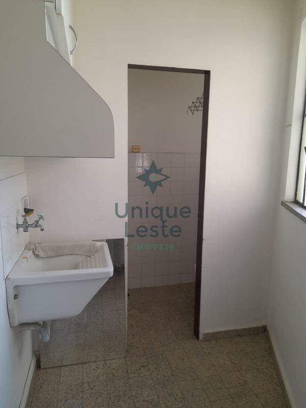 Apartamento à venda com 2 quartos, 67m² - Foto 11