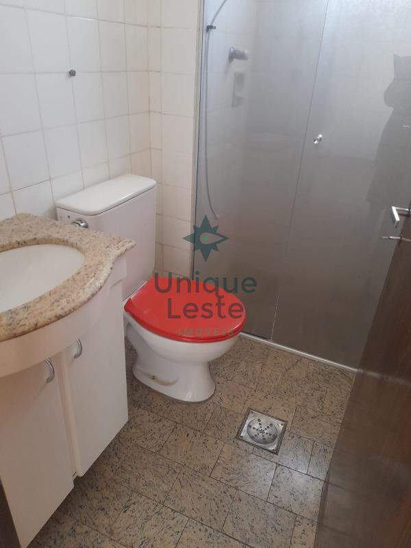 Apartamento à venda com 2 quartos, 67m² - Foto 8