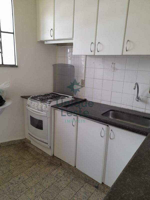 Apartamento à venda com 2 quartos, 67m² - Foto 9