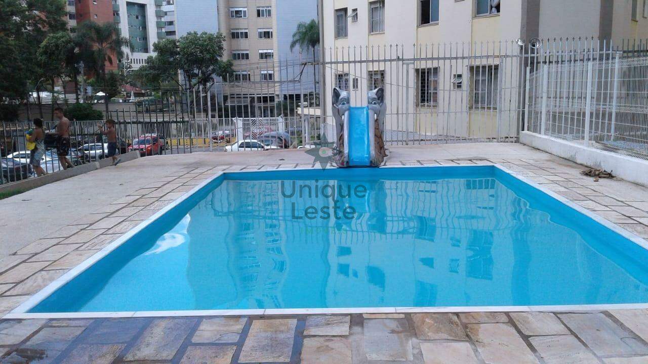 Apartamento à venda com 2 quartos, 67m² - Foto 12