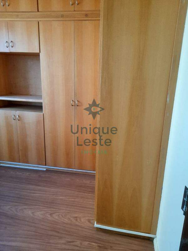 Apartamento à venda com 2 quartos, 67m² - Foto 5