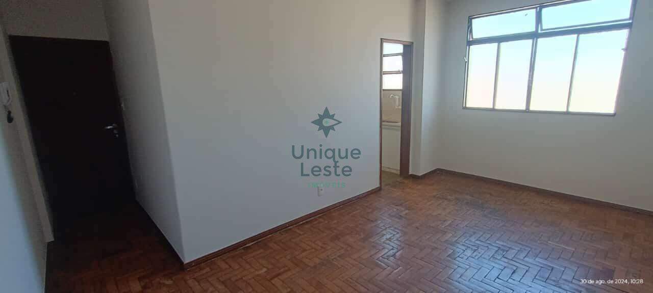 Apartamento à venda com 2 quartos, 98m² - Foto 1