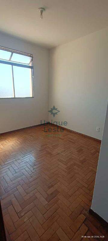 Apartamento à venda com 2 quartos, 98m² - Foto 2