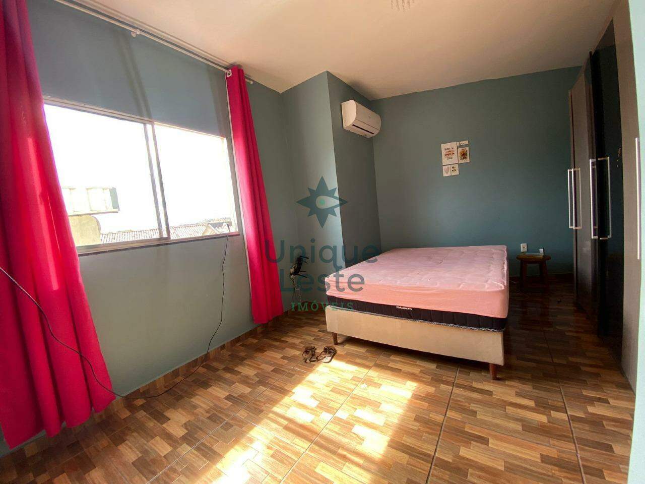 Casa à venda com 5 quartos, 120m² - Foto 11