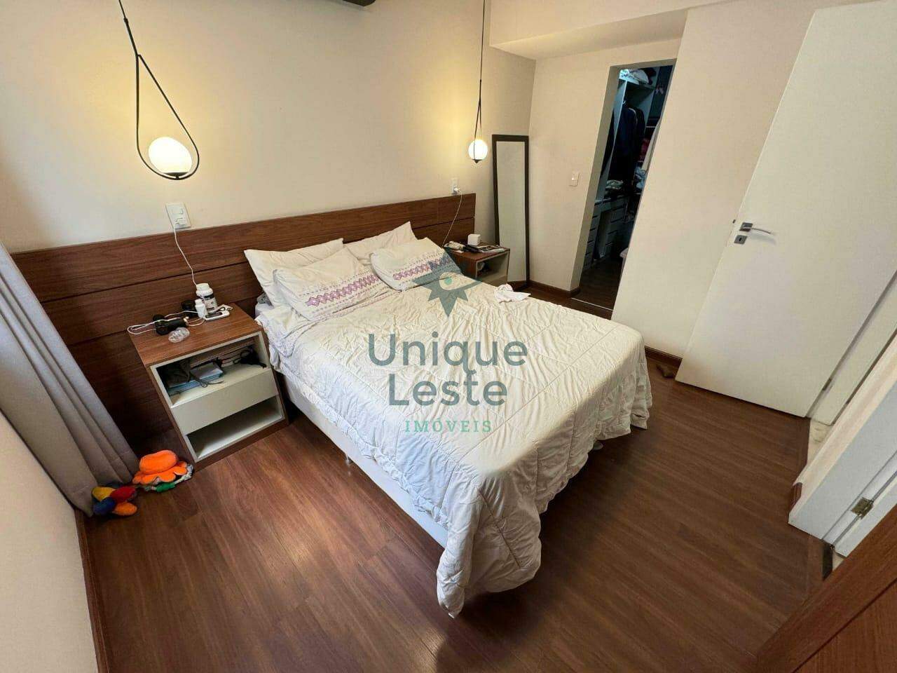 Apartamento à venda com 3 quartos, 141m² - Foto 8