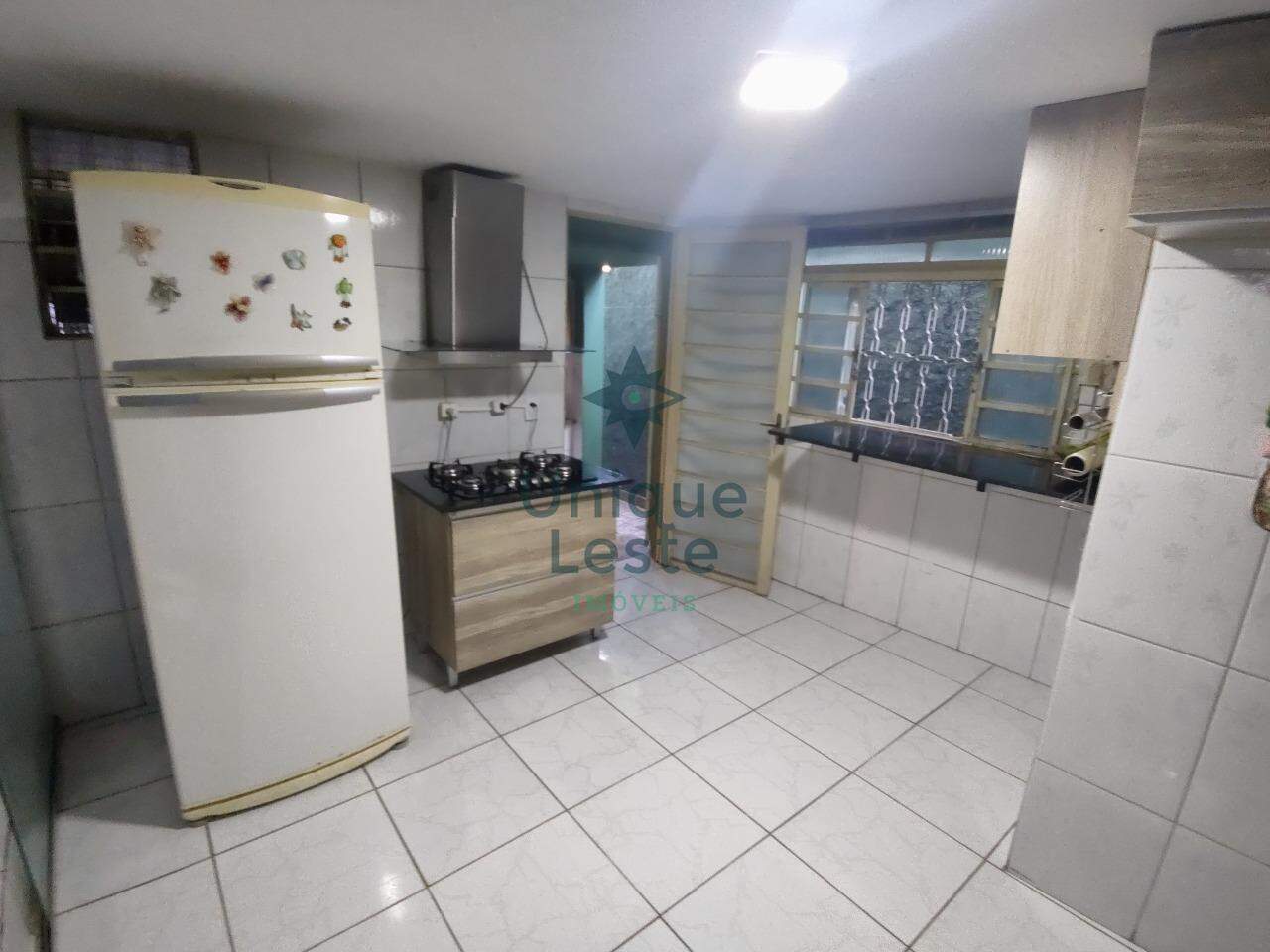 Casa à venda com 3 quartos, 360m² - Foto 10