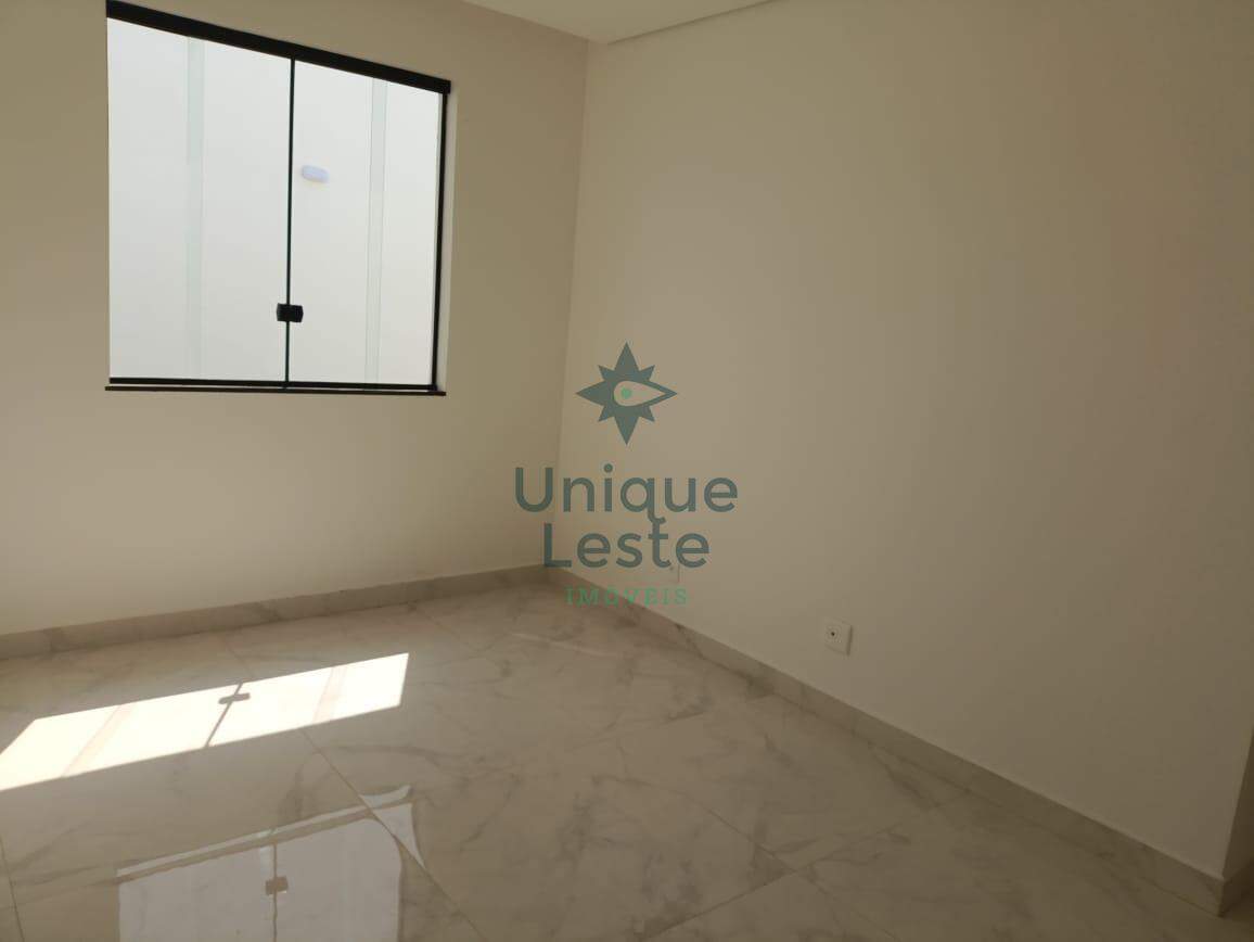 Casa à venda com 3 quartos, 150m² - Foto 5