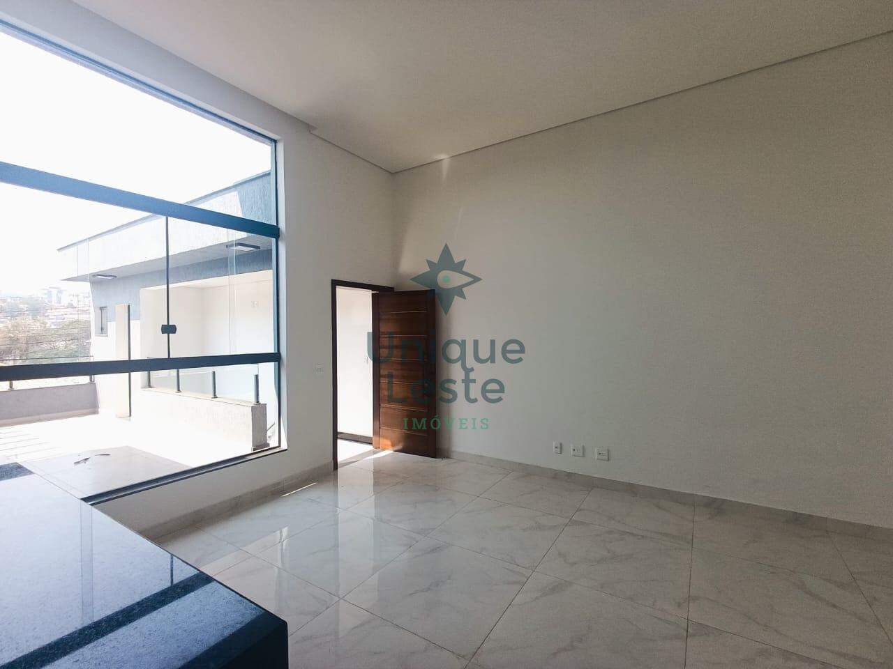 Casa à venda com 3 quartos, 150m² - Foto 8