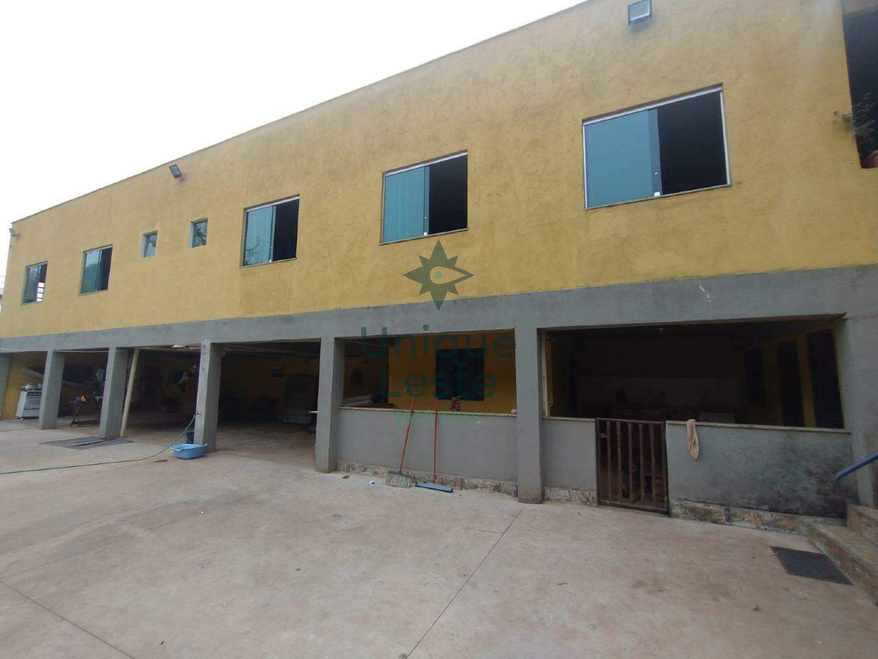 Casa à venda com 4 quartos, 1500m² - Foto 23