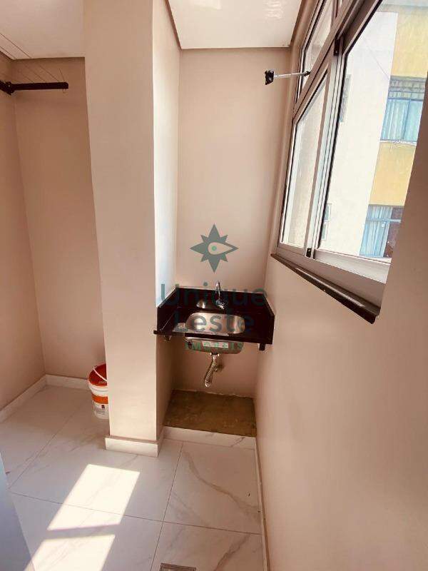 Apartamento à venda com 2 quartos, 50m² - Foto 12