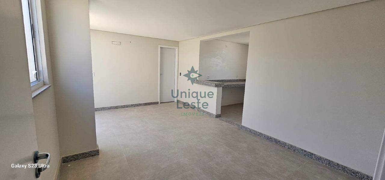 Apartamento à venda com 3 quartos, 110m² - Foto 3