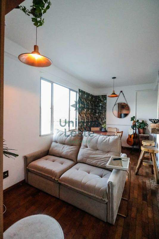 Apartamento à venda com 3 quartos, 57m² - Foto 1