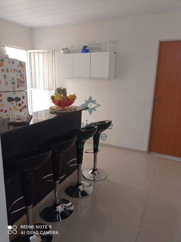 Casa à venda com 3 quartos, 200m² - Foto 19