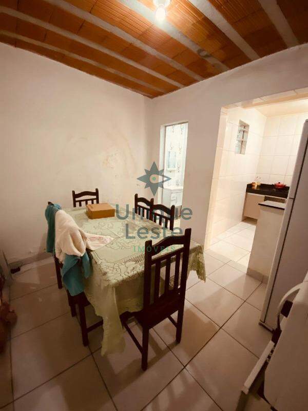 Casa à venda com 3 quartos, 180m² - Foto 5