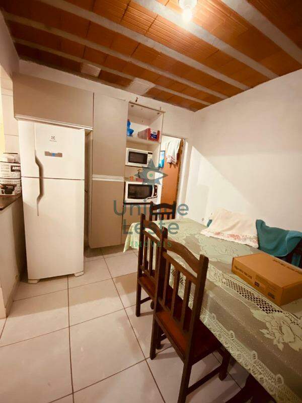 Casa à venda com 3 quartos, 180m² - Foto 12