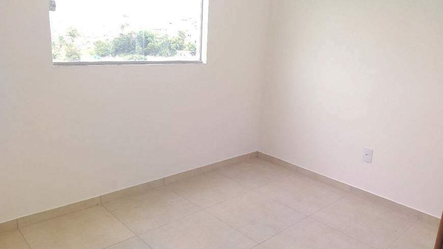 Apartamento à venda com 2 quartos, 66m² - Foto 11