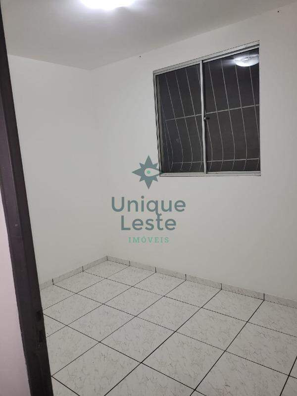 Apartamento à venda com 2 quartos, 43m² - Foto 3