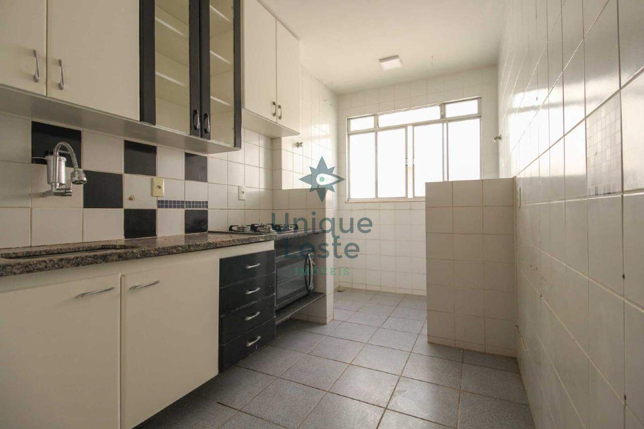 Apartamento à venda com 3 quartos, 60m² - Foto 14