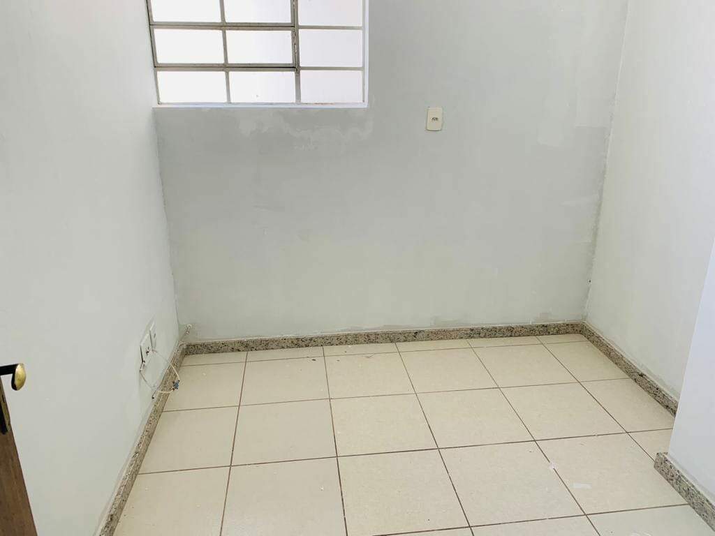 Apartamento à venda com 2 quartos, 80m² - Foto 5