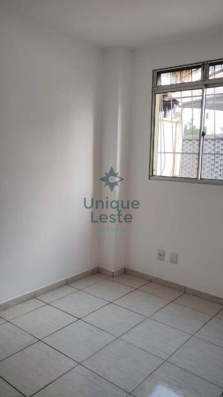 Apartamento à venda com 2 quartos, 51m² - Foto 4