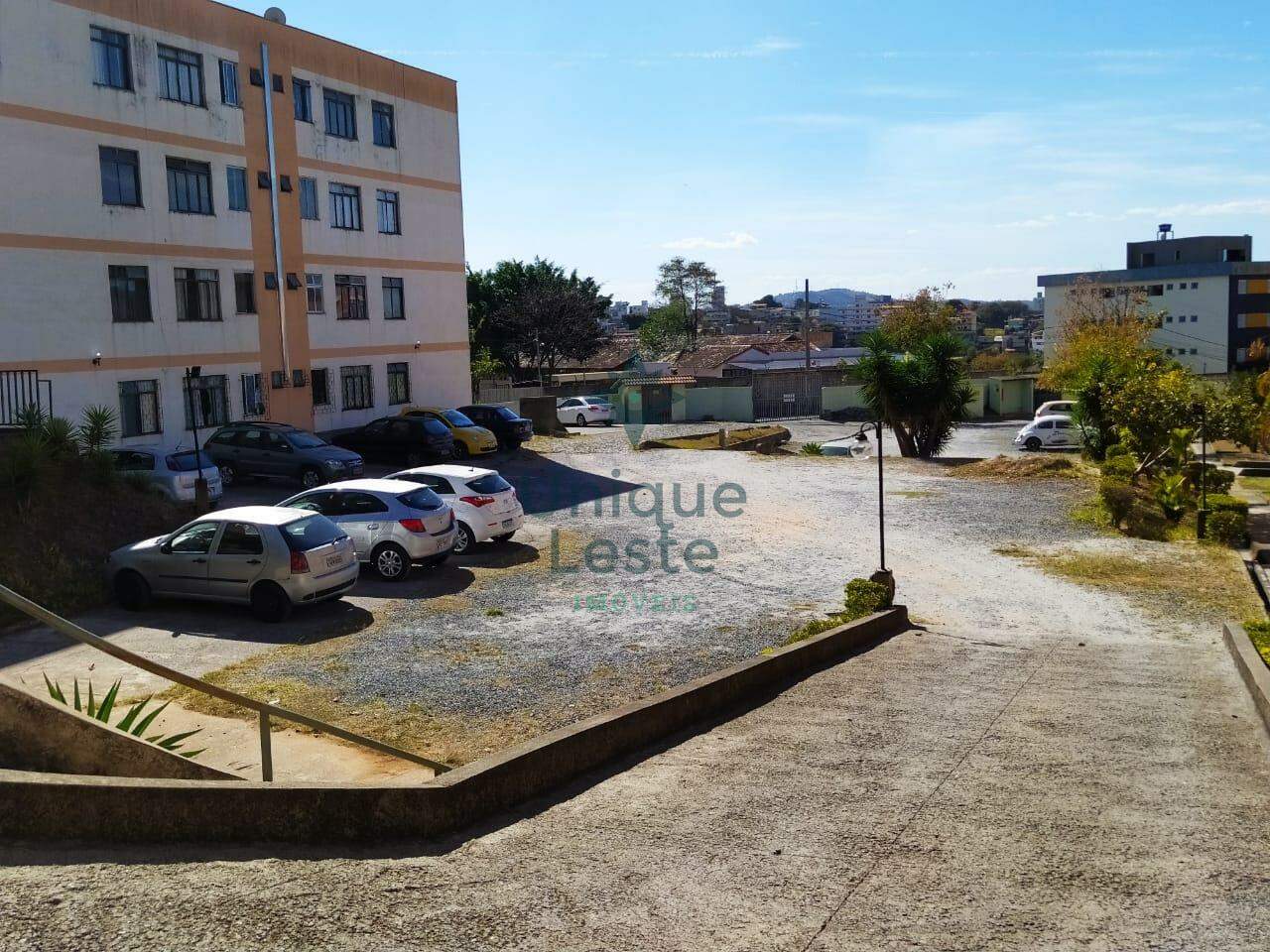 Apartamento à venda com 3 quartos, 67m² - Foto 3