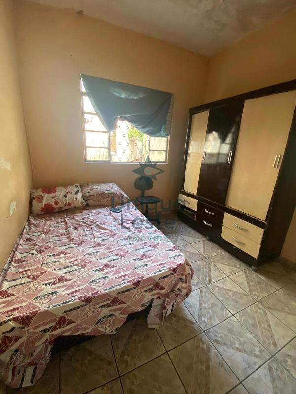 Casa à venda com 2 quartos, 360m² - Foto 6