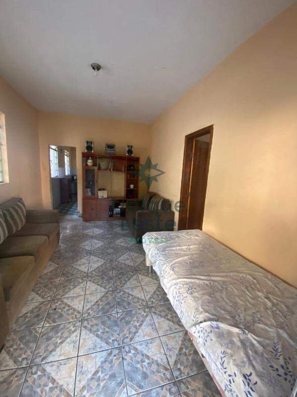 Casa à venda com 2 quartos, 360m² - Foto 8