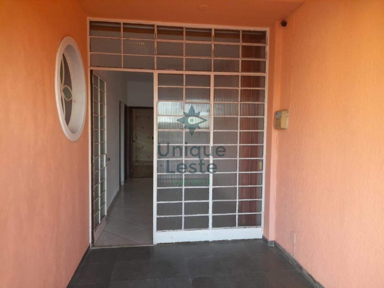 Casa à venda com 3 quartos, 251m² - Foto 14