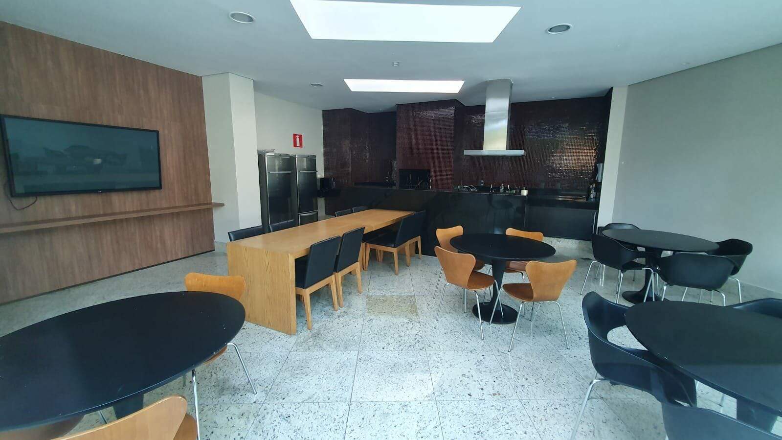 Apartamento à venda com 4 quartos, 216m² - Foto 25