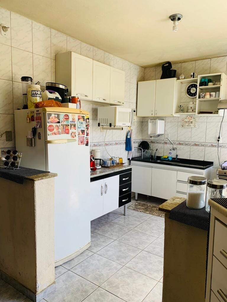 Casa à venda com 5 quartos, 180m² - Foto 24