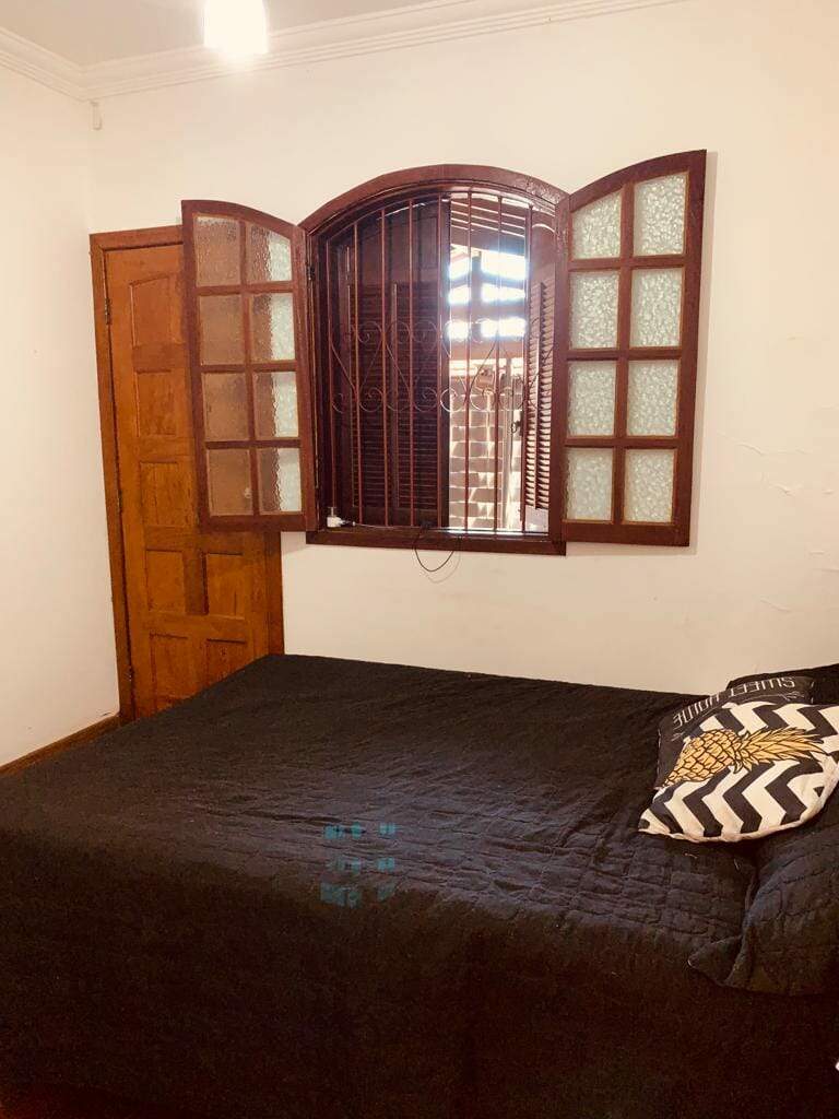 Casa à venda com 4 quartos, 360m² - Foto 11