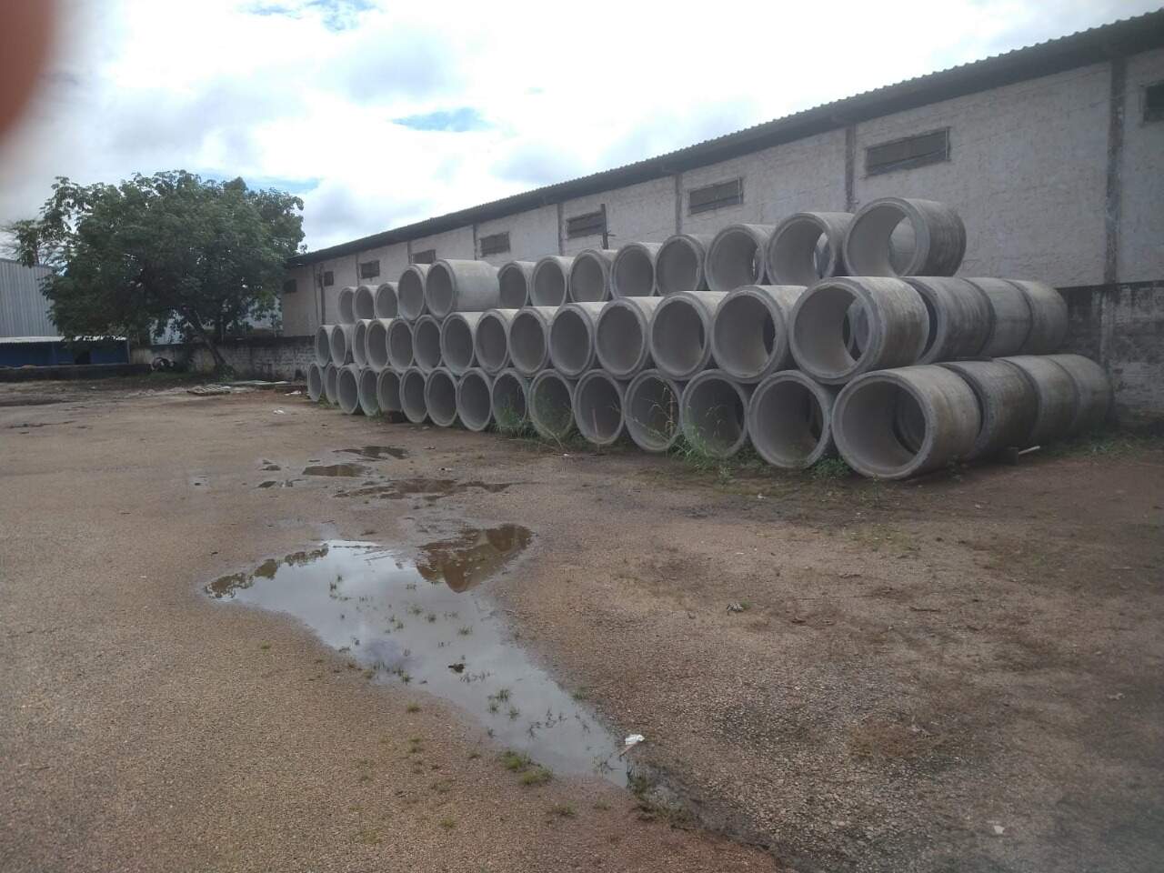 Lote à venda no 112 sul: 