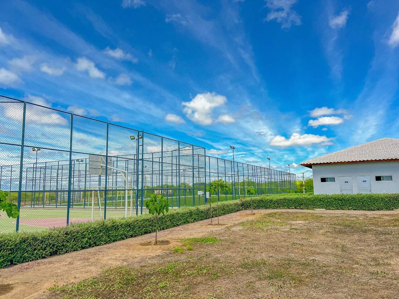Lote em condomínio à venda no Vila Eduardo: 