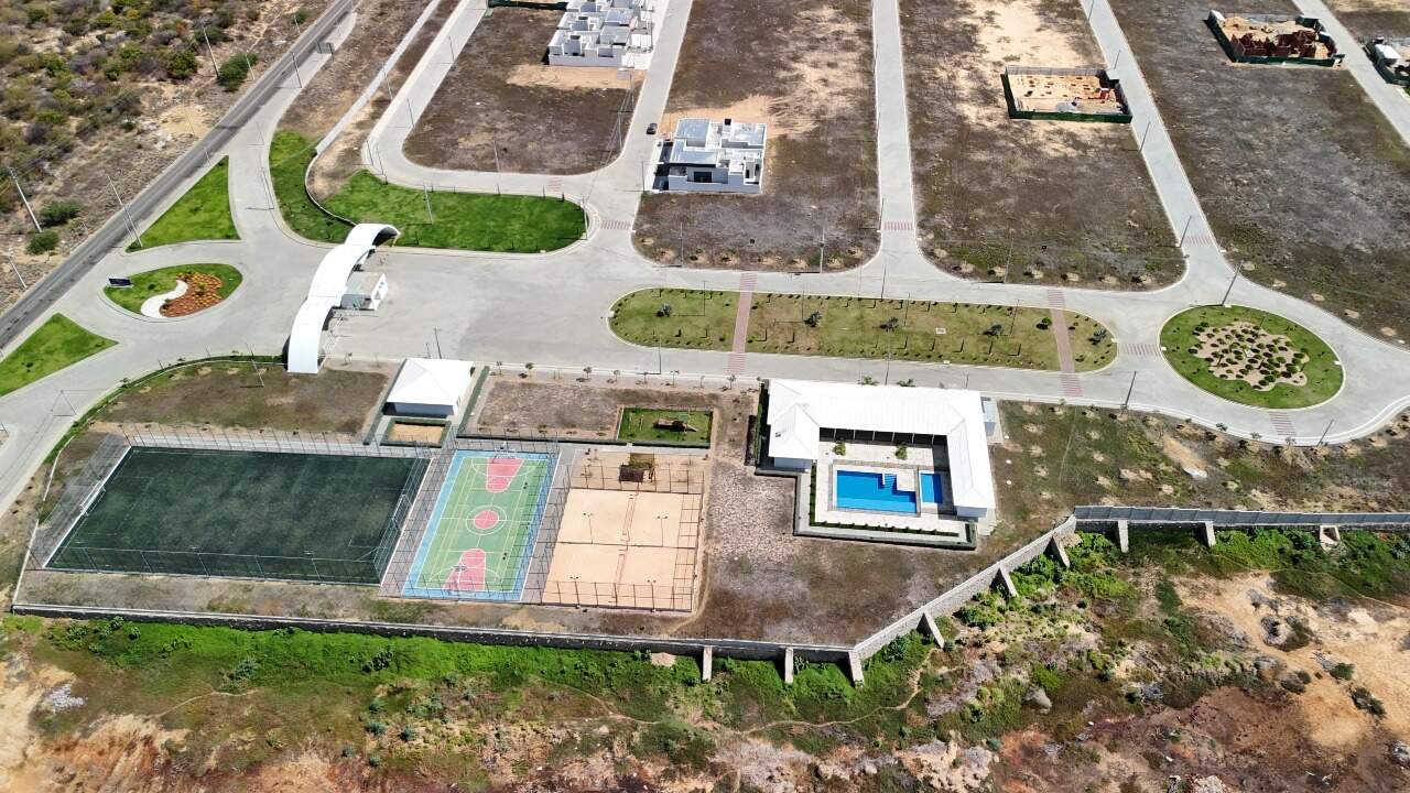 Lote em condomínio à venda no Vila Eduardo: 
