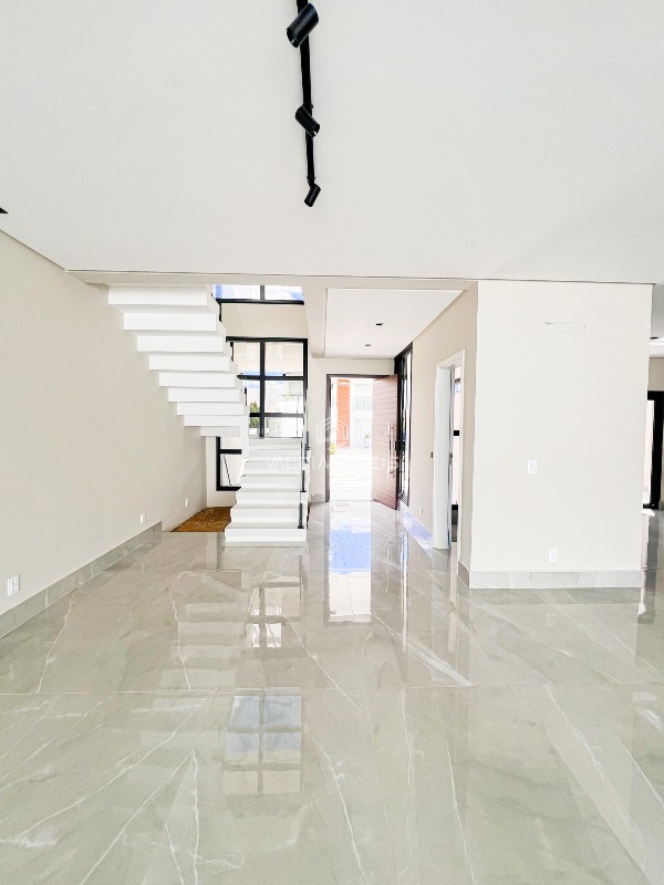 Casa em Condomínio à venda no Cidade Universitária: 