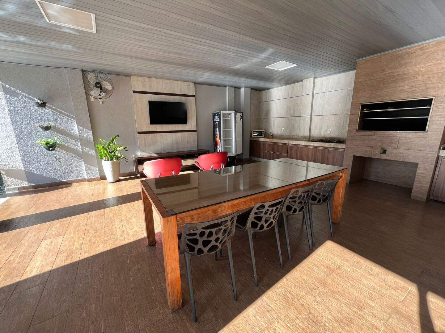 Apartamento para aluguel no Plano Diretor Sul: 
