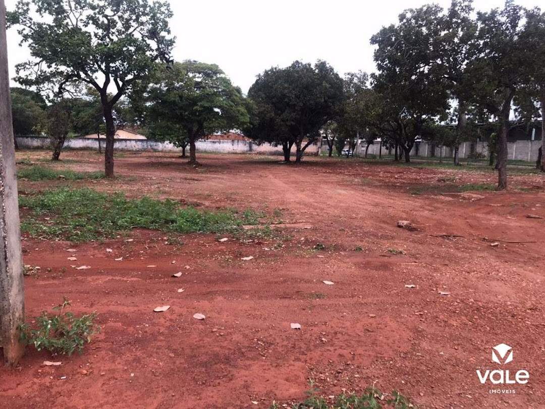 Área à venda no Plano Diretor Sul: 