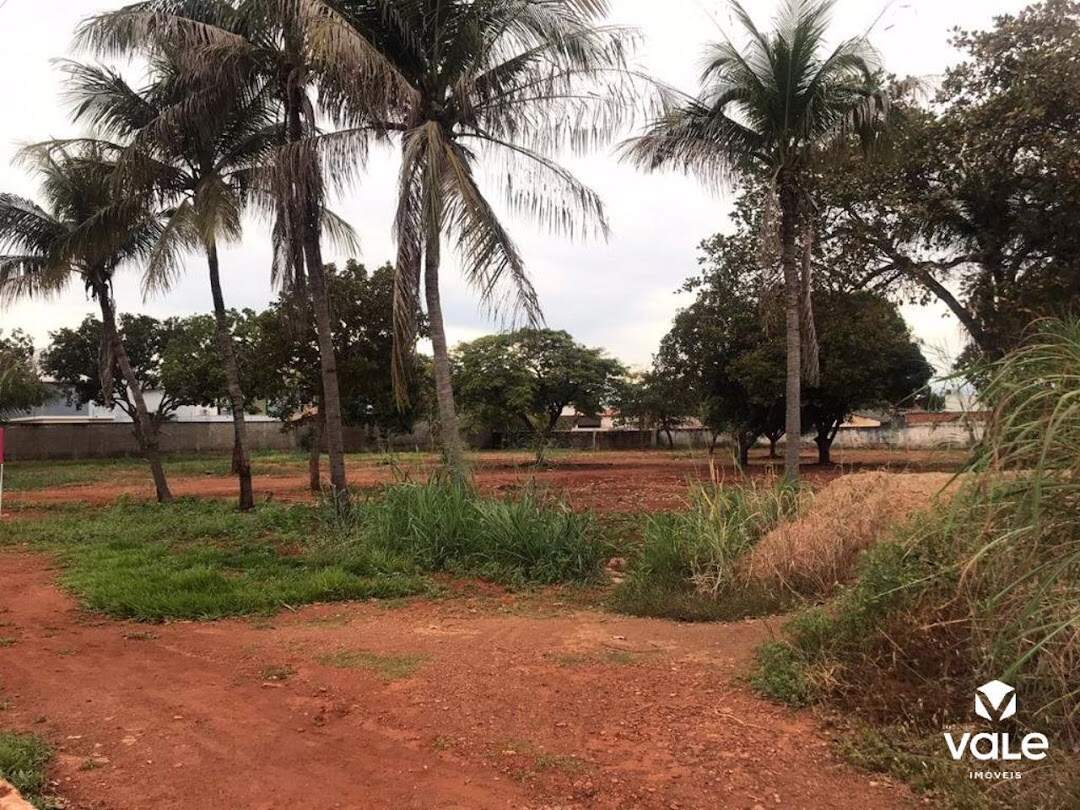 Área à venda no Plano Diretor Sul: 