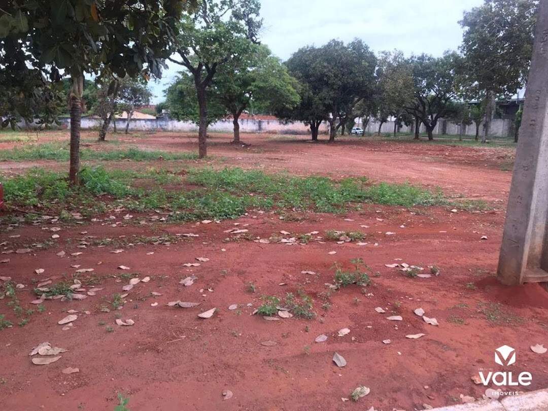 Área à venda no Plano Diretor Sul: 