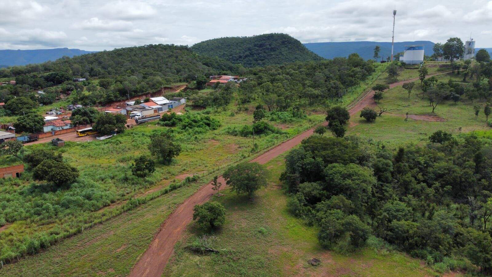 Área à venda no Centro (Taquaralto): 