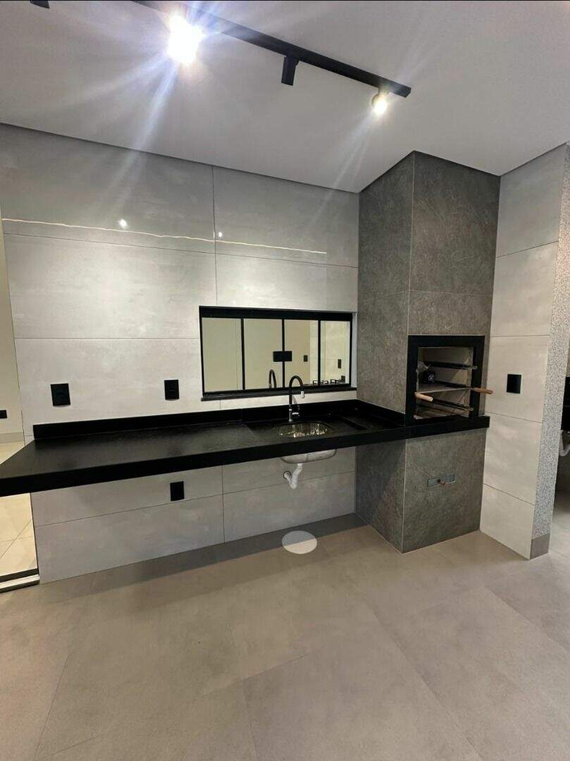 Casa à venda no Plano Diretor Norte: 