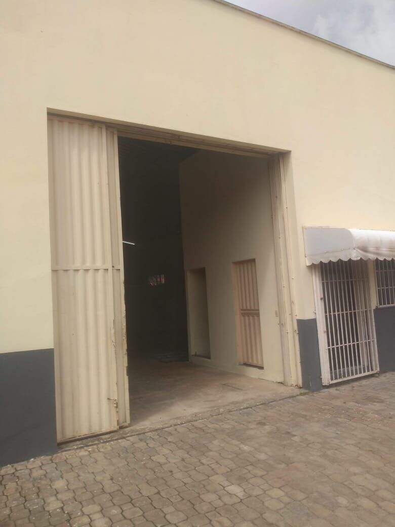 Galpão à venda no Plano Diretor Sul: 