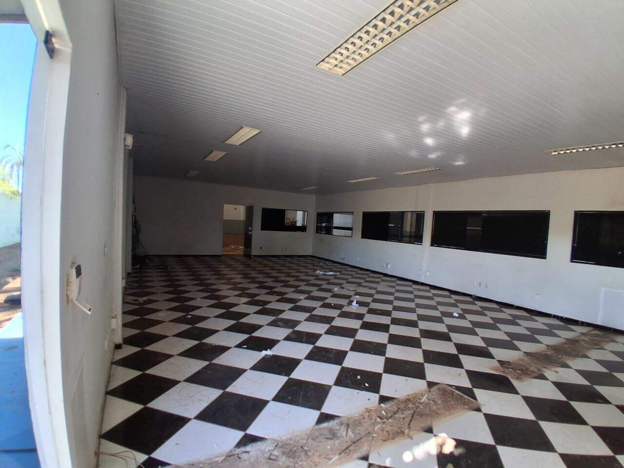 Galpão para aluguel no Plano Diretor Sul: 