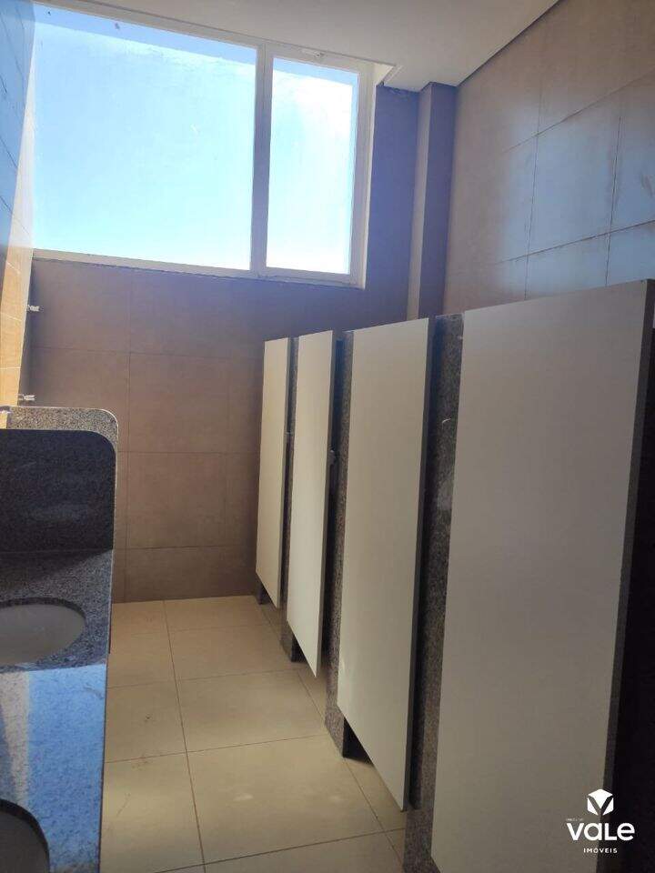 Sala à venda no Plano Diretor Norte: 