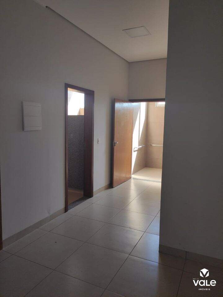 Sala à venda no Plano Diretor Norte: 