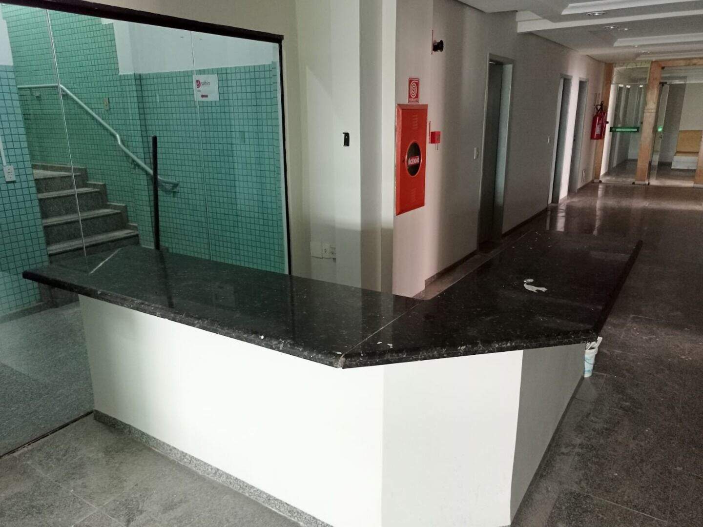 Sala para aluguel no Plano Diretor Sul: 