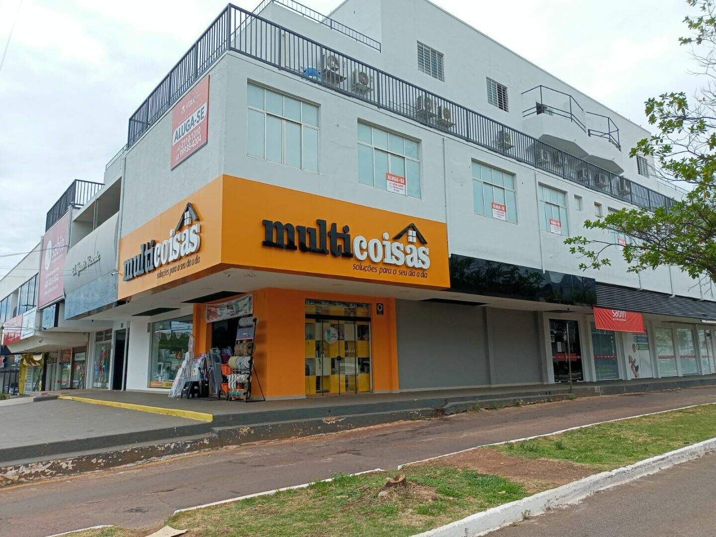Sala para aluguel no Plano Diretor Sul: 