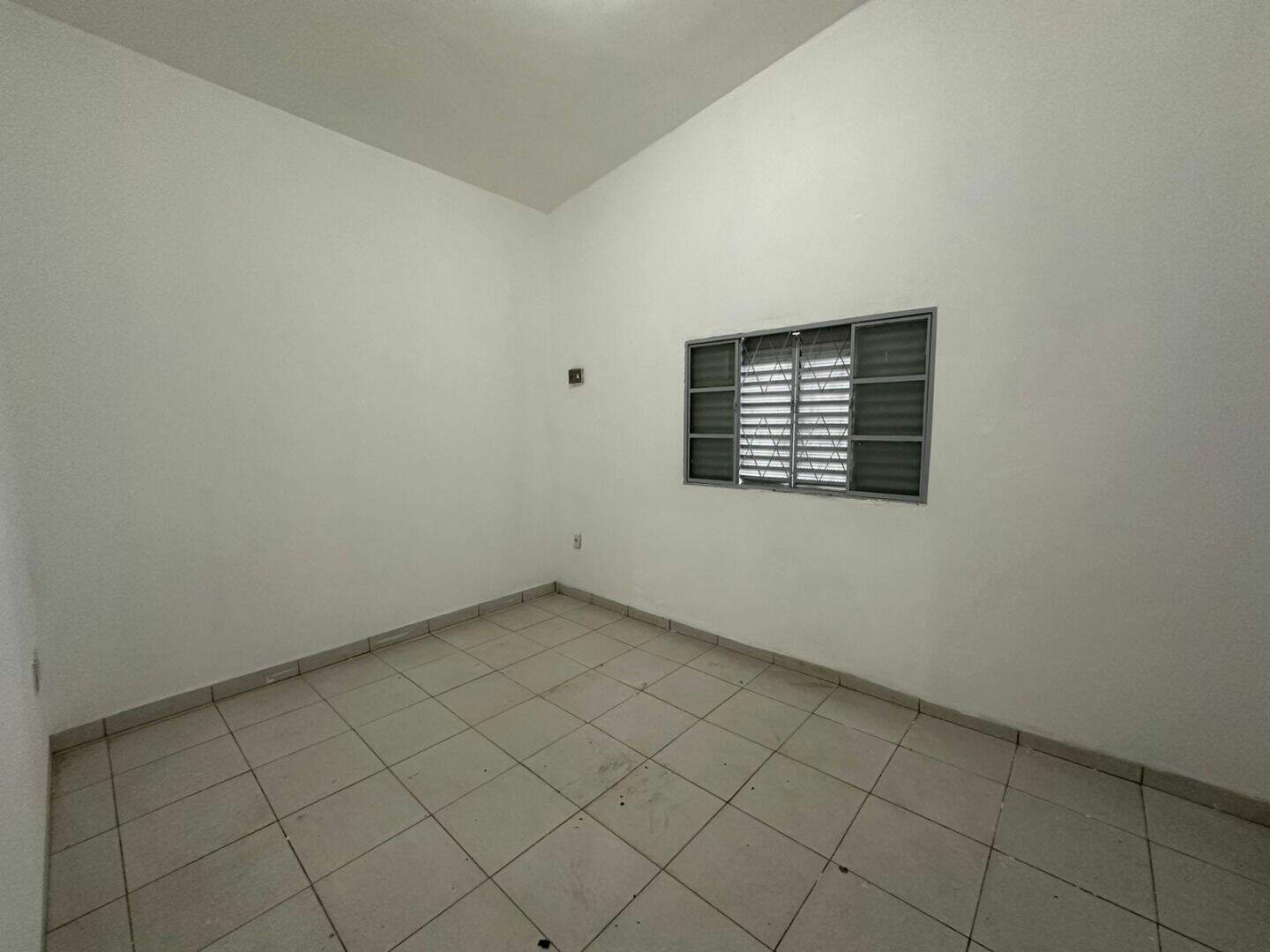 Sala para aluguel no Plano Diretor Sul: 