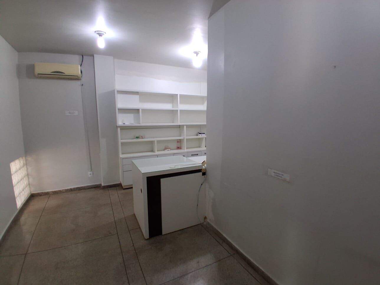 Sala para aluguel no Plano Diretor Sul: 