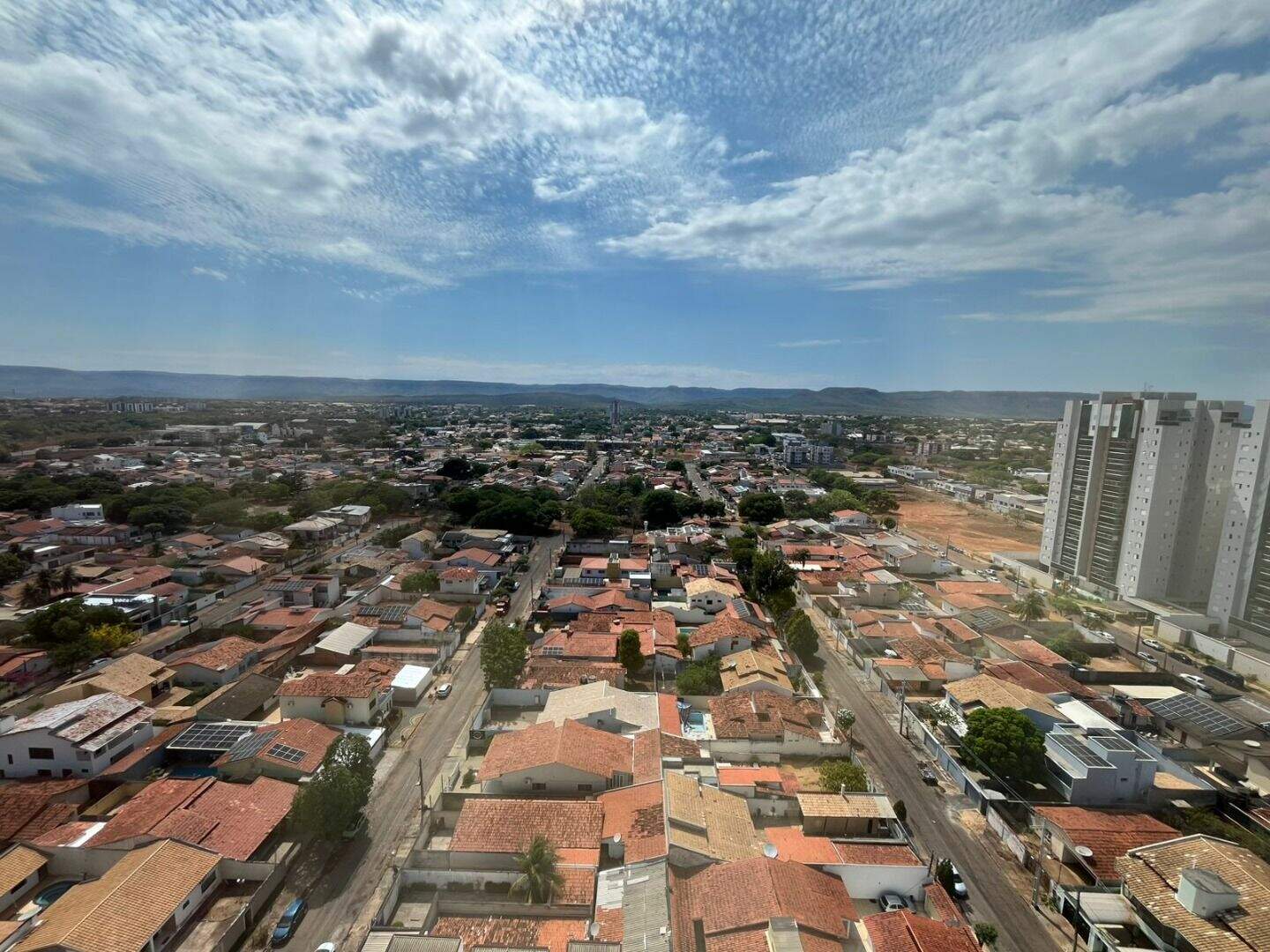 Sala à venda no Plano Diretor Norte: 